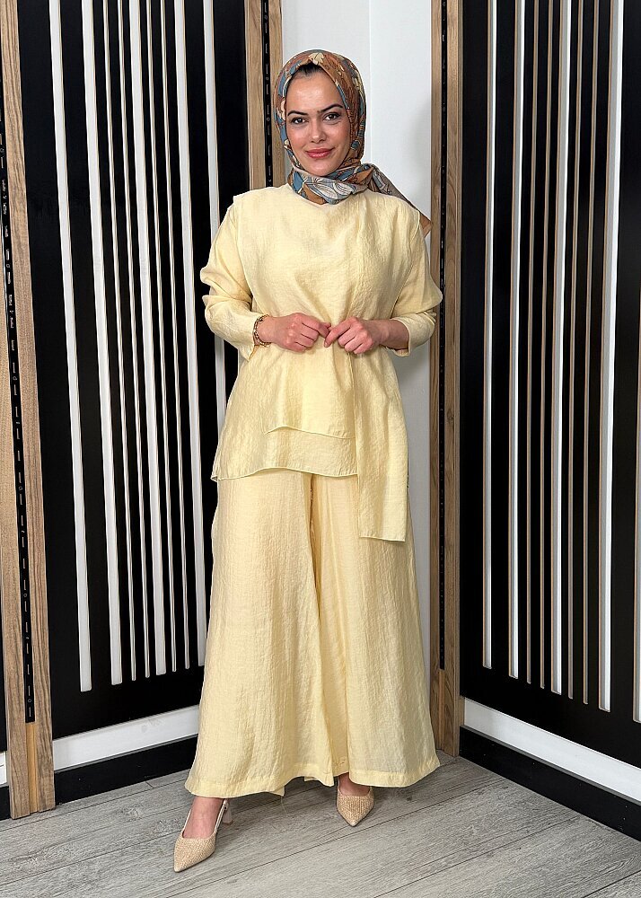 Ceremony Bluzunun Önü Parçalı Bol Paça Pantolonlu Nil Takım SARI 