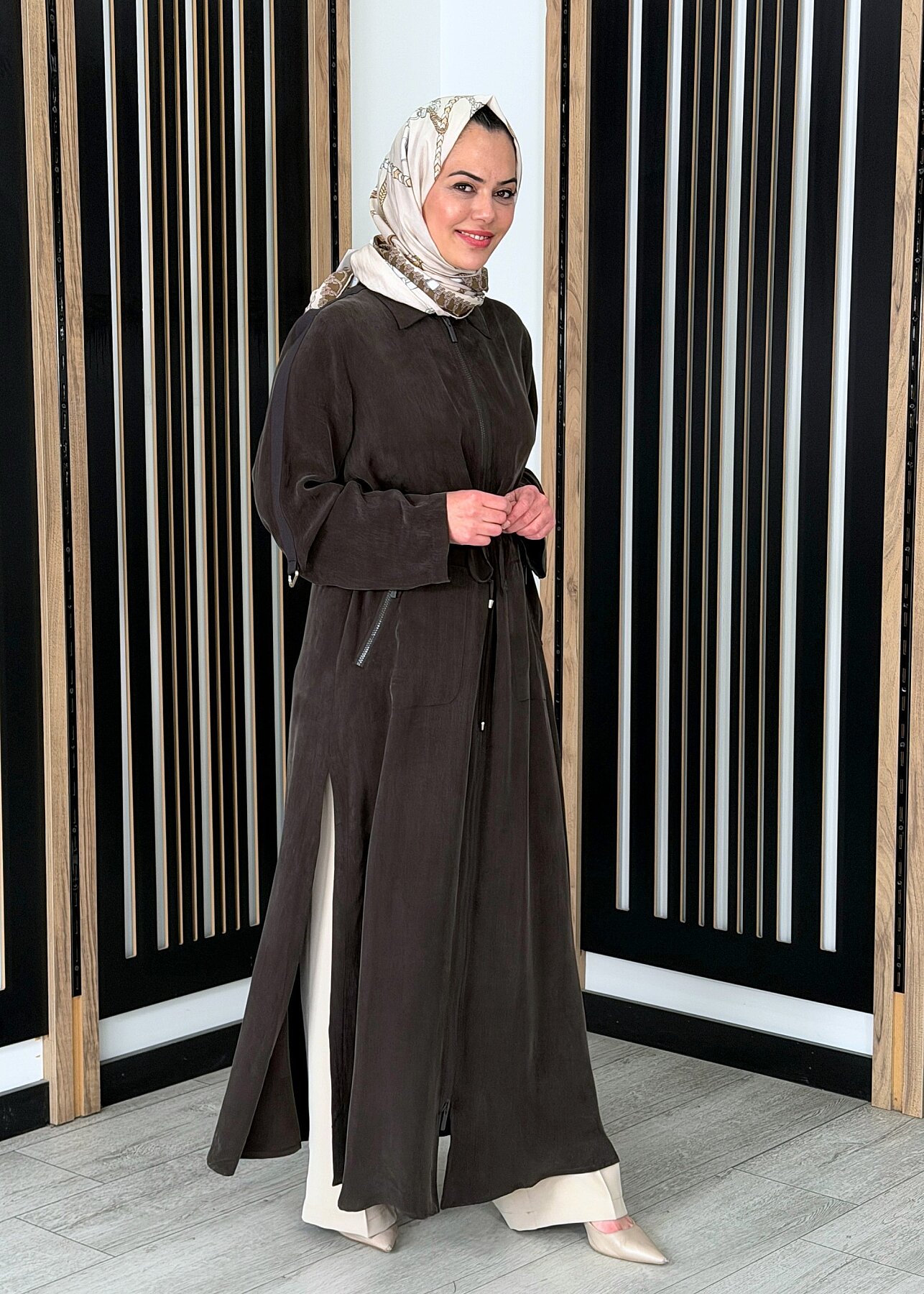Miss Dalida Fermuarlı Beli Büzgülü Cupro Ceket Cacao - 2