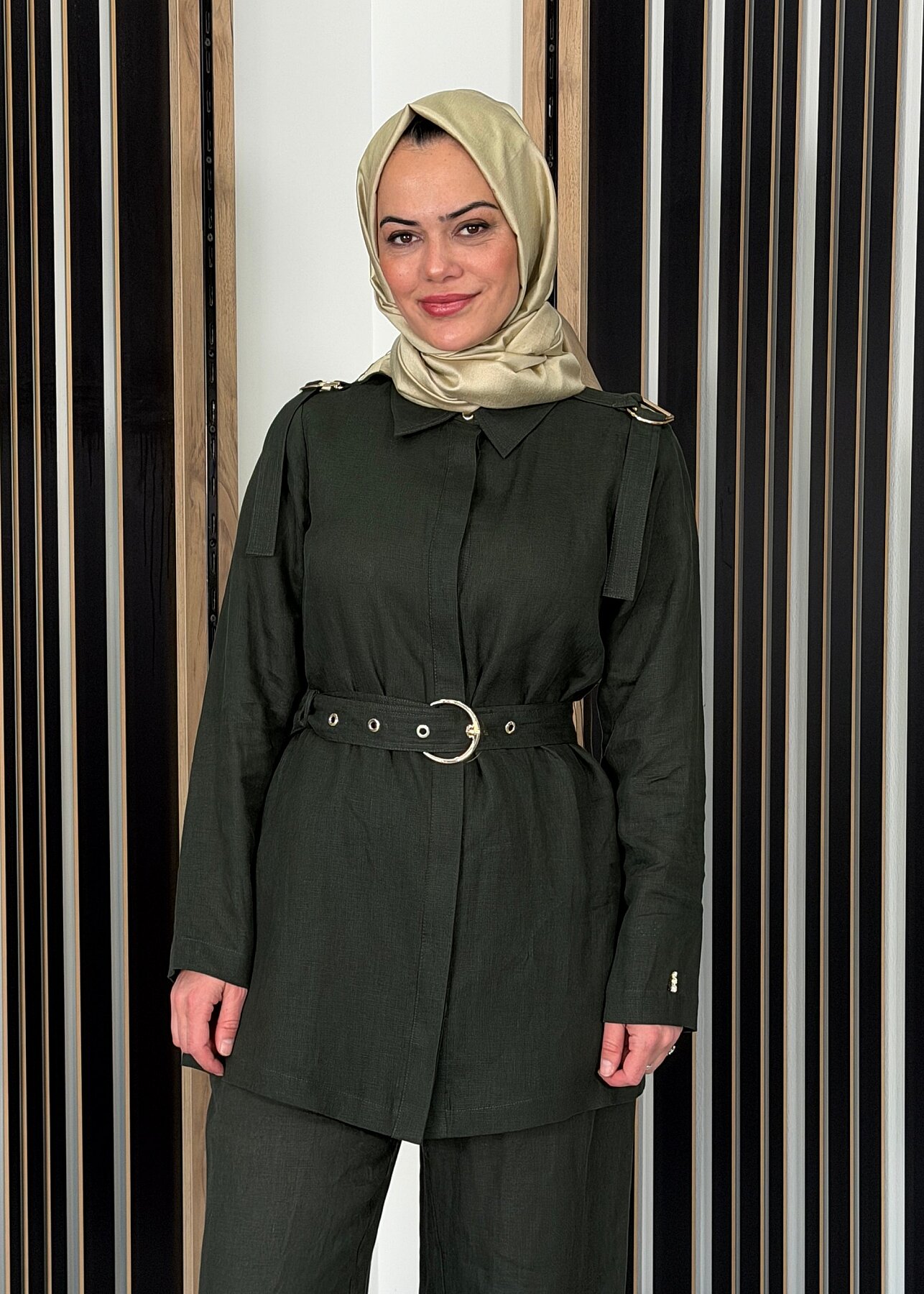 Miss Dalida Gizli Patlı Omuz Detaylı Keten Gömlek KHAKİ - 3