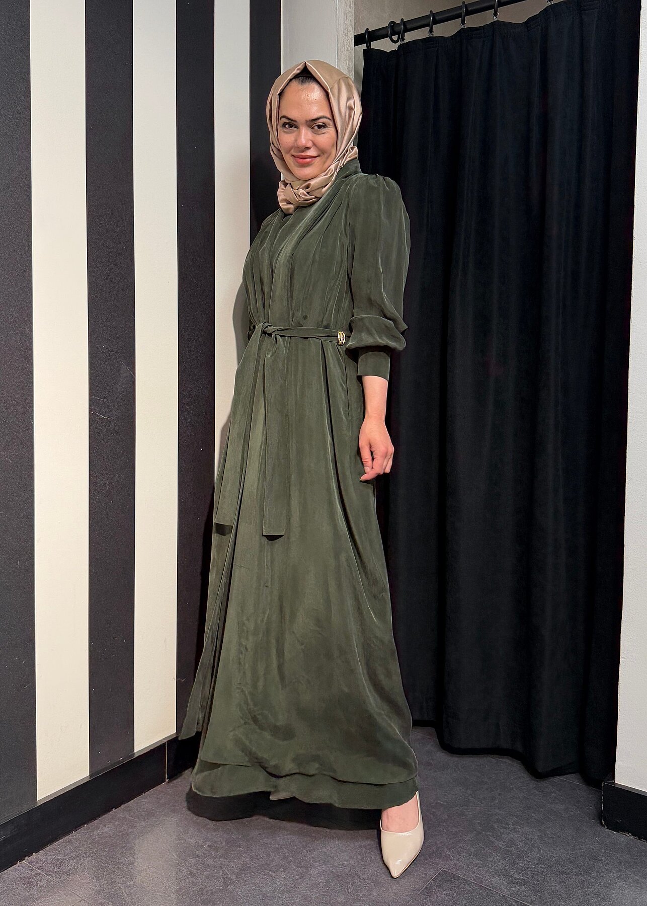 Miss Dalida Kemer Tokalı Uzun Cupro Ceket KHAKİ - 2