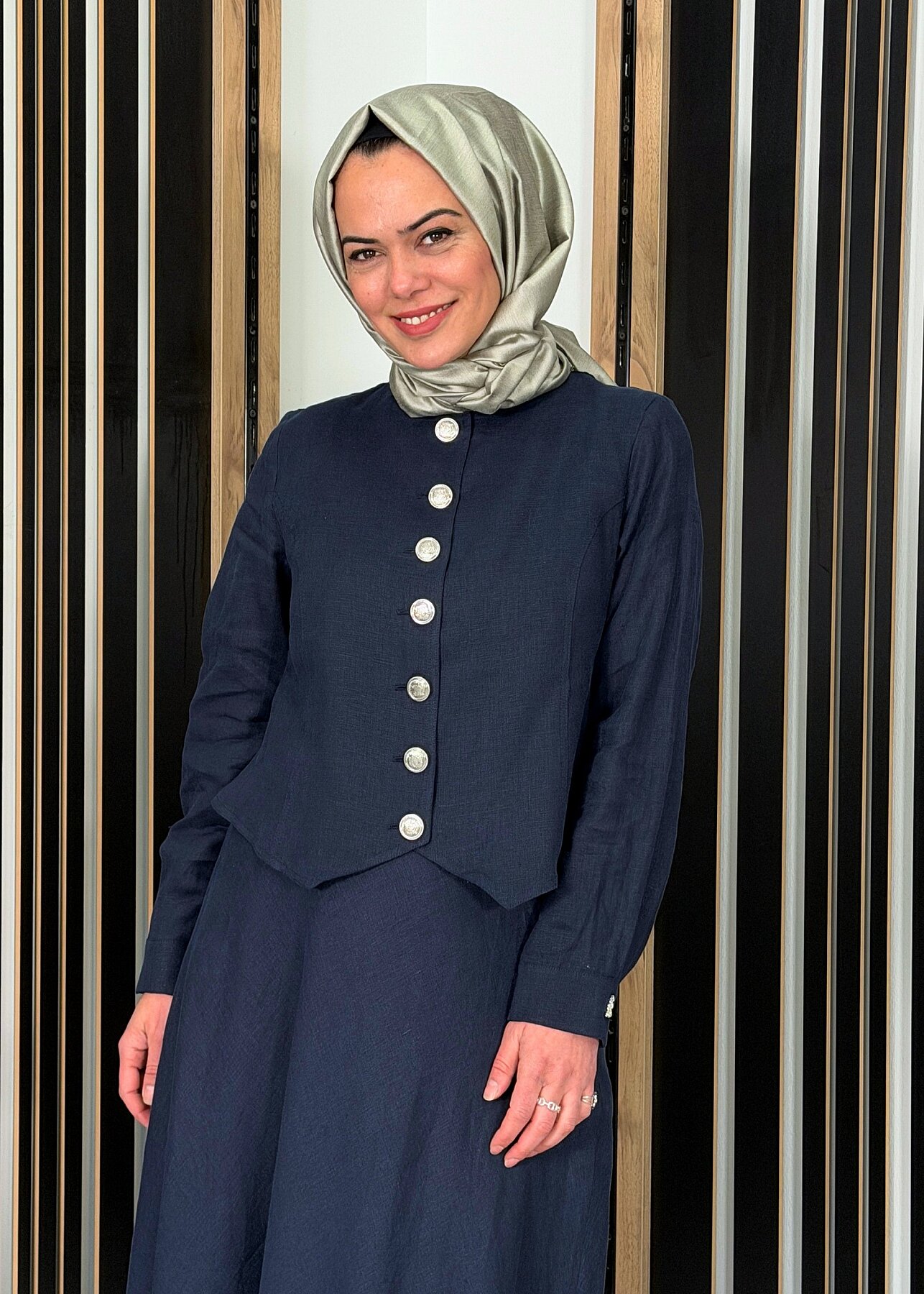 Miss Dalida Önü Düğmeli Kısa Keten Ceket Dark Navy - 1
