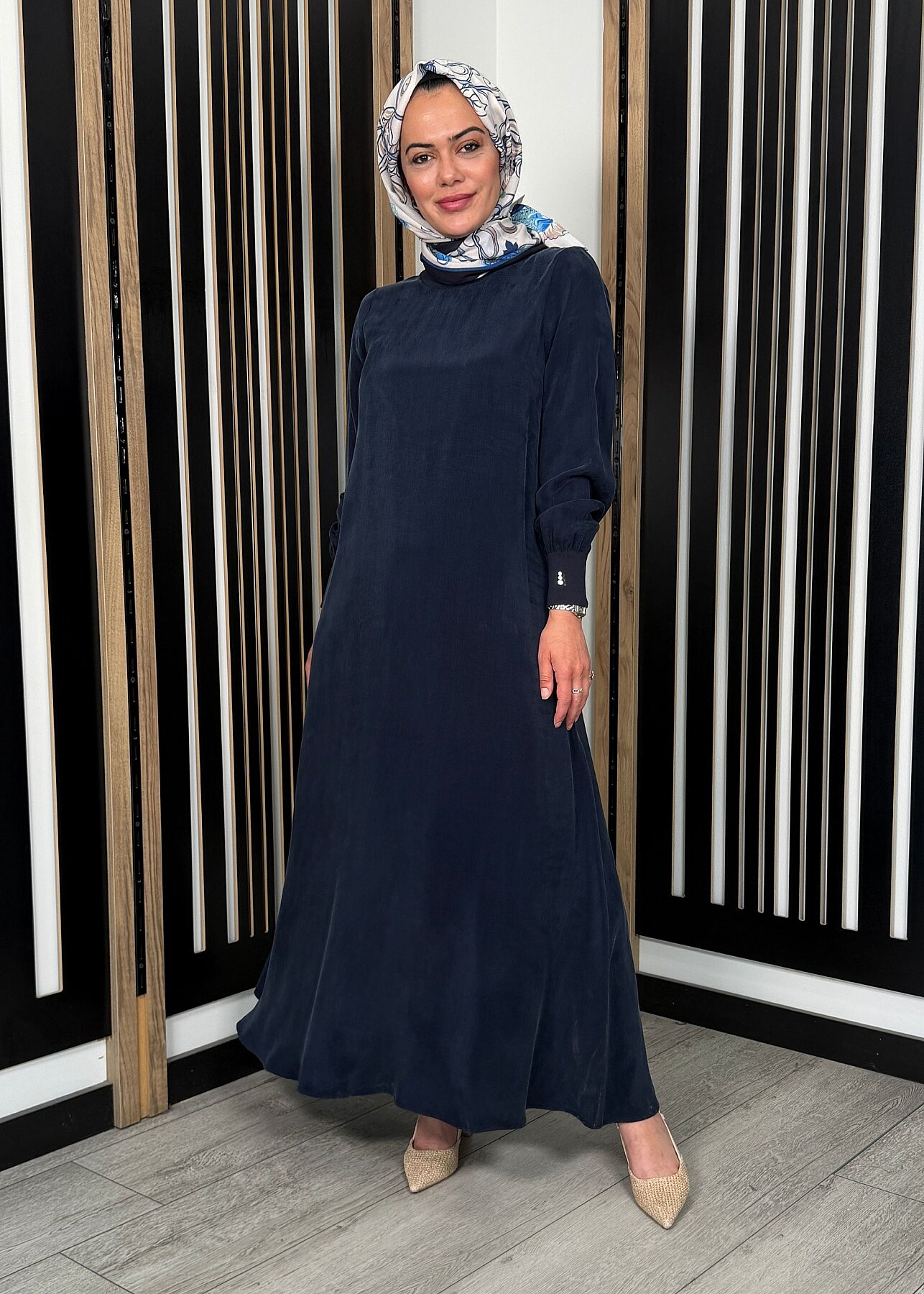 Miss Dalida Yuvarlak Yaka Cupro Uzun Elbise Dark Navy - 5