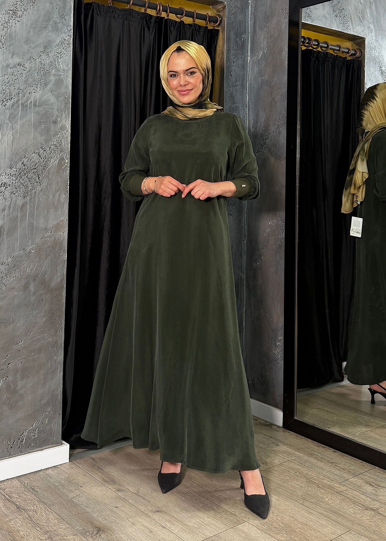 Miss Dalida Yuvarlak Yaka Cupro Uzun Elbise KHAKİ - 4