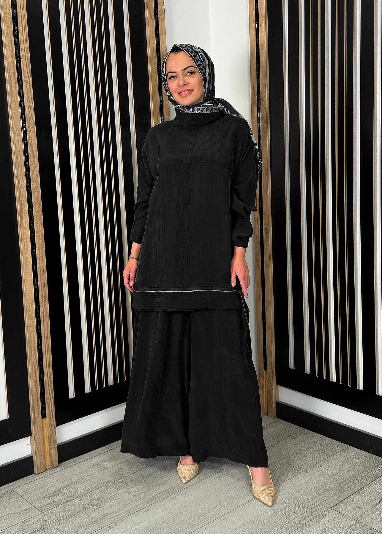 MissWhence Tuniğinin Etek Ucu Fermuar Detaylı Pantolon Takım SİYAH - 2