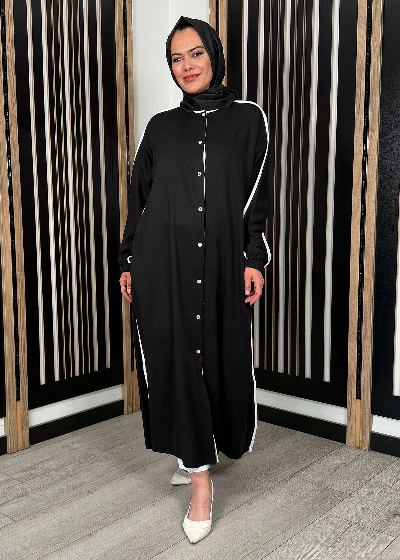 Nazlınur Collection Çizgi Detaylı Yanları Yırtmaçlı Kap SİYAH - 4