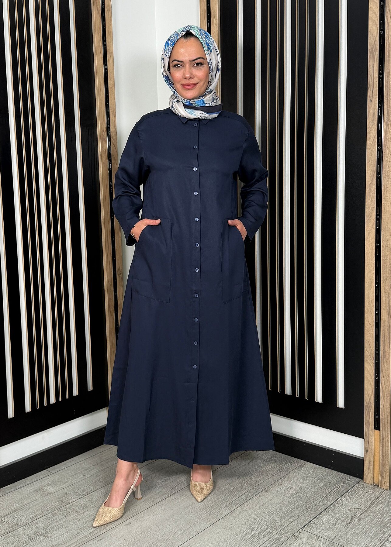 Nazlınur Collection Düğmeli Cep Detaylı Kap LACİVERT - 1