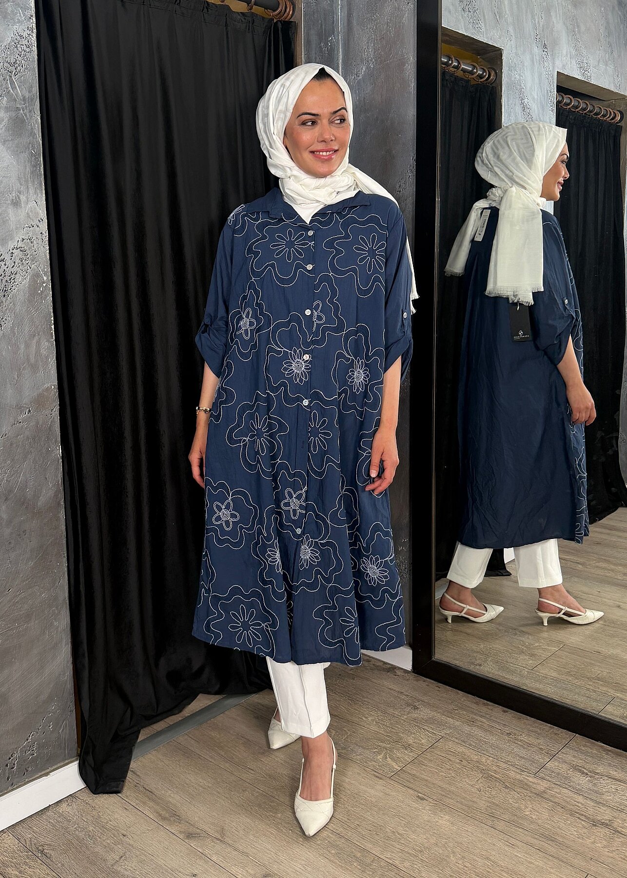 Nazlınur Collection Çiçek İşlemeli Keten Elbise LACİVERT - 3