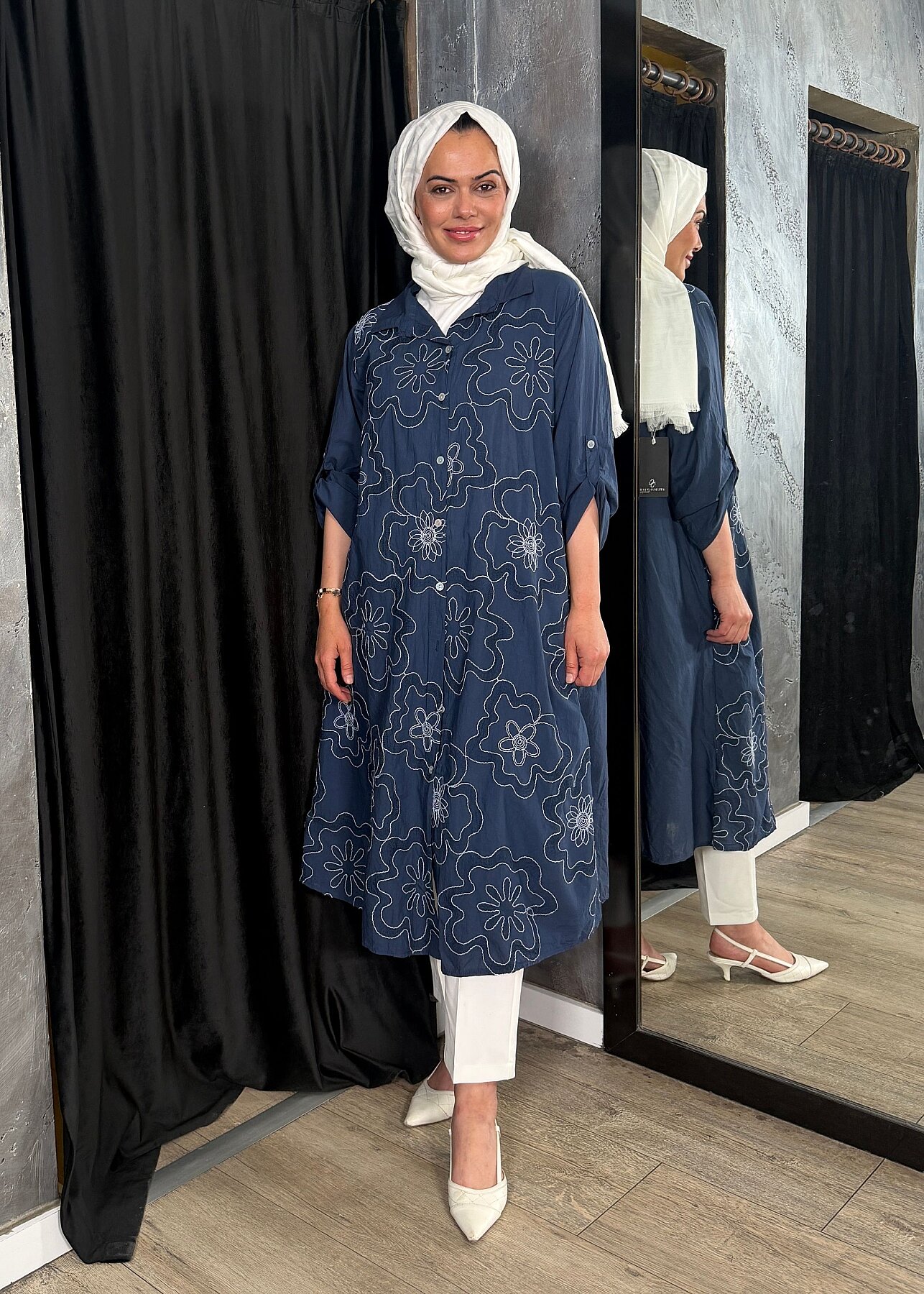 Nazlınur Collection Çiçek İşlemeli Keten Elbise LACİVERT - 9