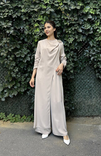Nazlınur Collection Omuzu Detaylı Konkort Kumaş Takım VİZON - 3