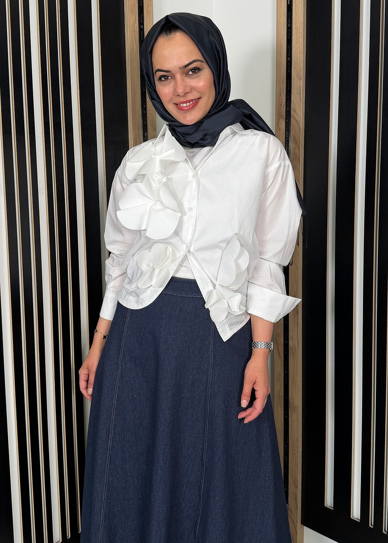 Nazlınur Collection Önü Çiçekli Gömlek BEYAZ - 3
