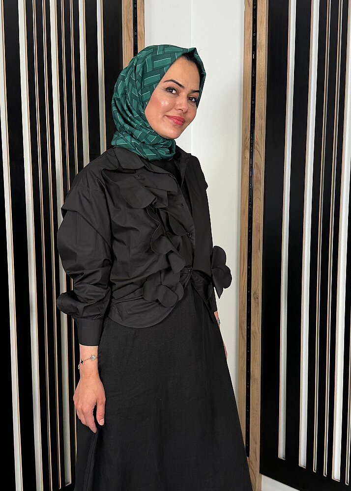Nazlınur Collection Önü Çiçekli Gömlek SİYAH - 6