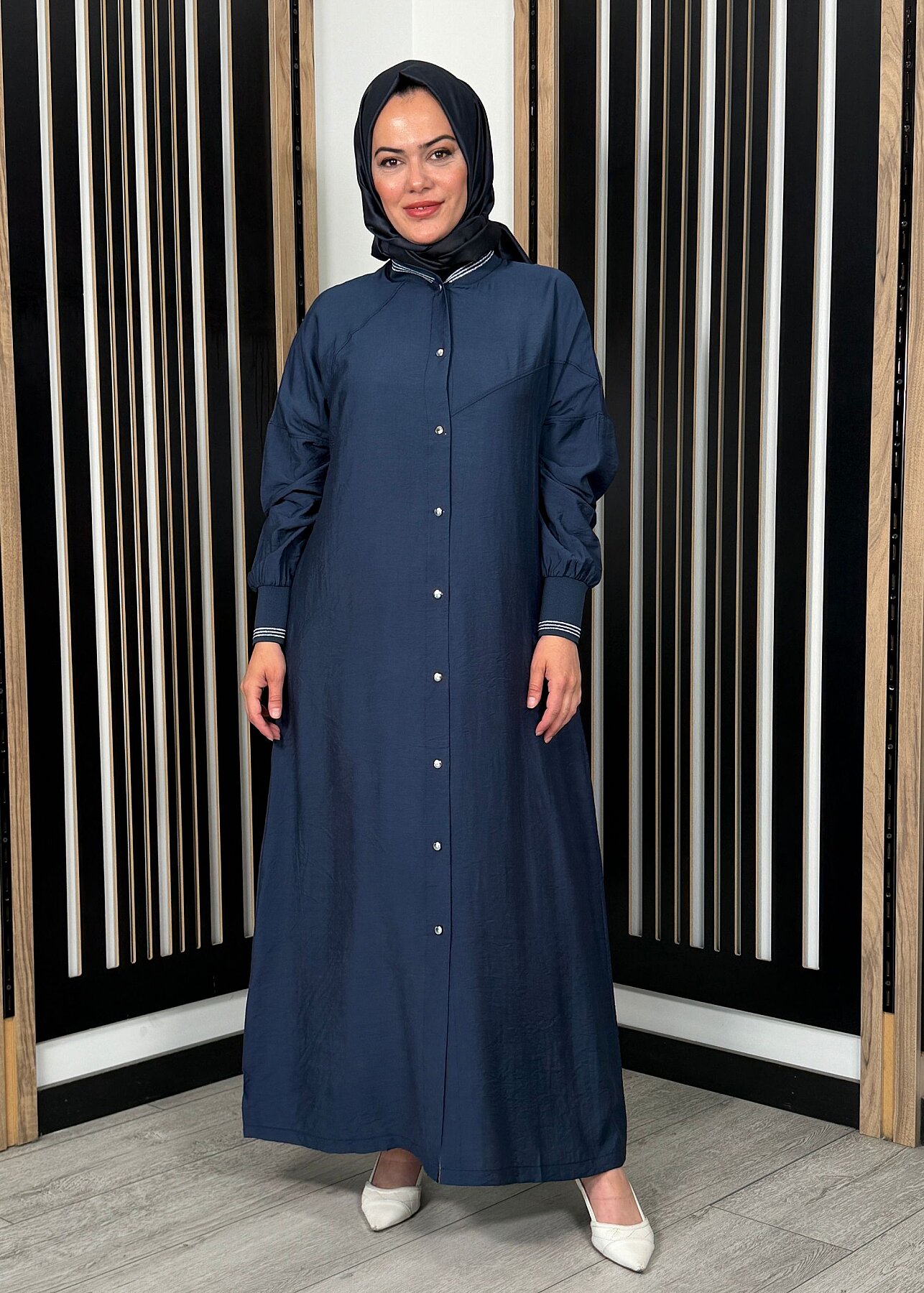 Nazlınur Collection Önü Çıtçıtlı Yakası Lastikli Kap LACİVERT - 3