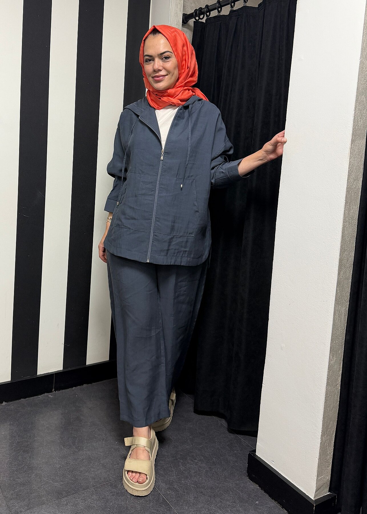 Nazlınur Collection Önü Fermuarlı ve Cepli Pantolonlu Tensel Takım ANTRASİT - 3