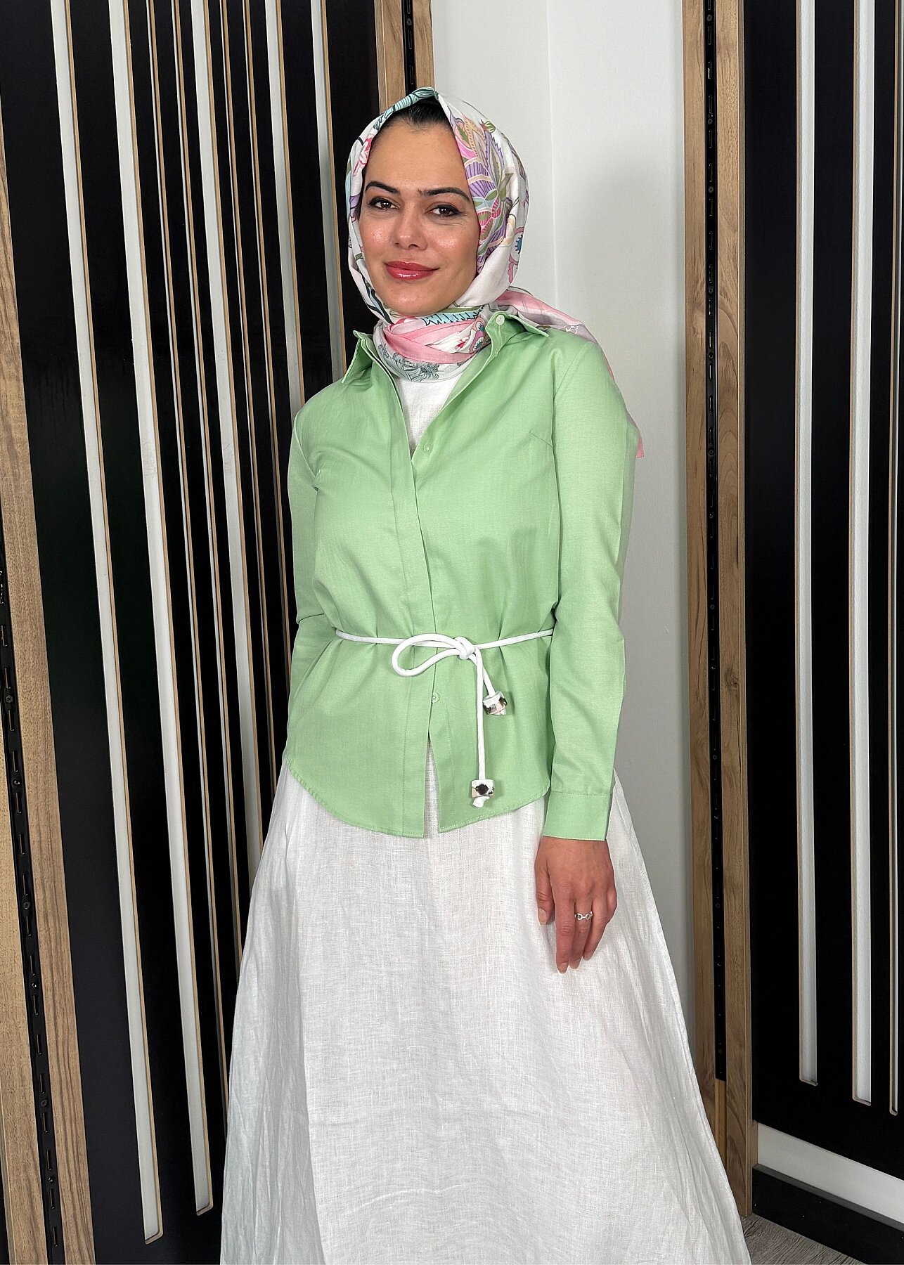 Nazlınur Collection Pamuklu Gizli Patlı Gömlek SU YEŞİLİ - 6