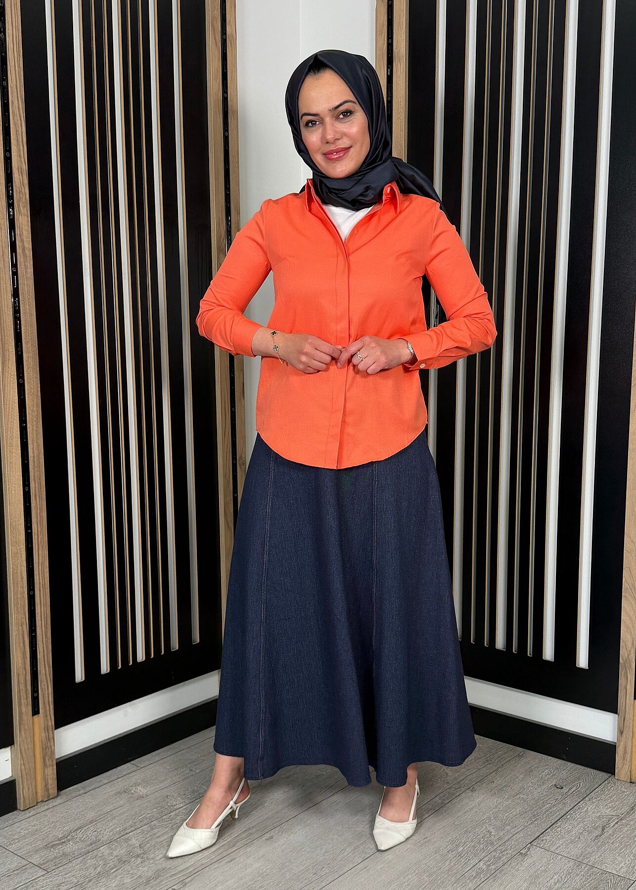 Nazlınur Collection Pamuklu Gizli Patlı Gömlek TURUNCU - 8