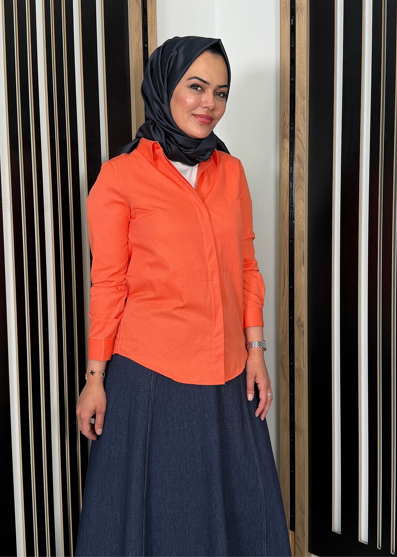Nazlınur Collection Pamuklu Gizli Patlı Gömlek TURUNCU - 4