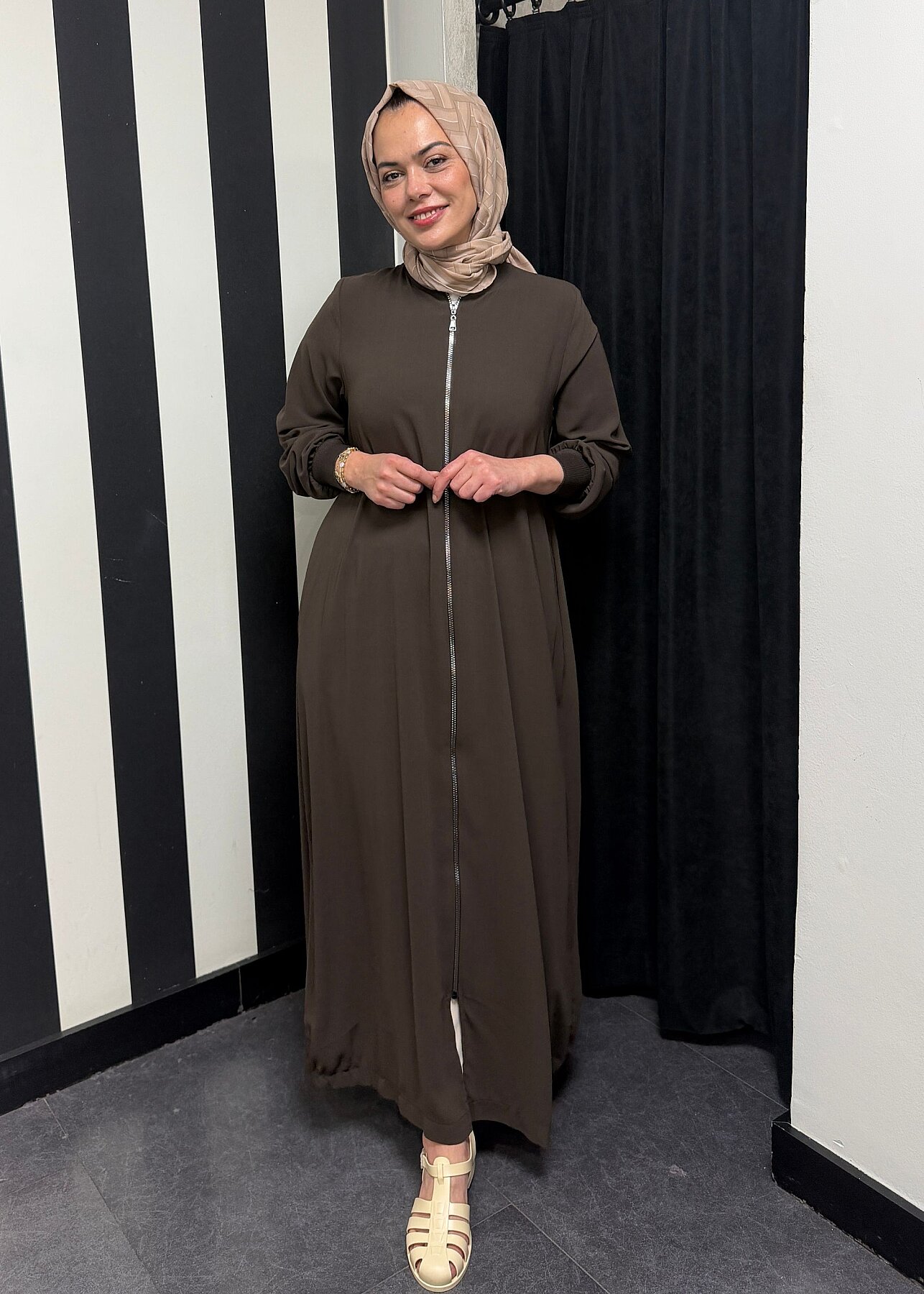 Nazlınur Collection Ribanalı Ferace Acı Kahve - 7