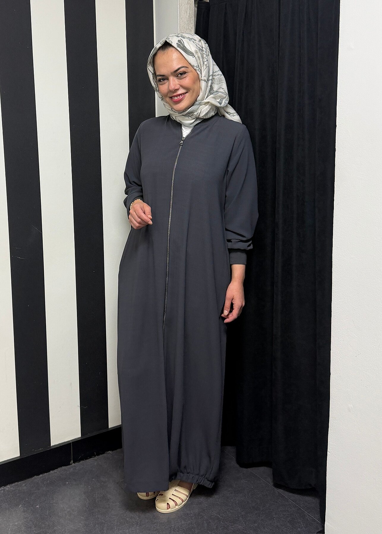 Nazlınur Collection Ribanalı Ferace FÜME - 6