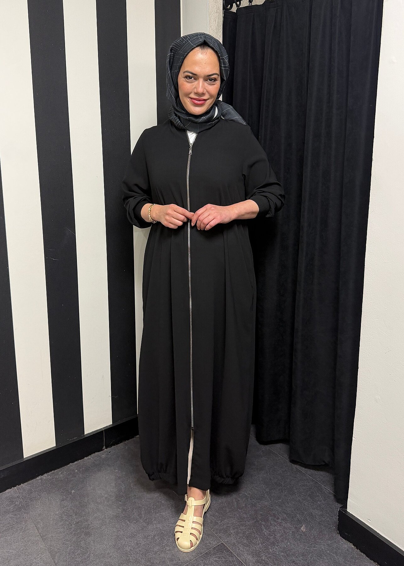 Nazlınur Collection Ribanalı Ferace SİYAH - 3
