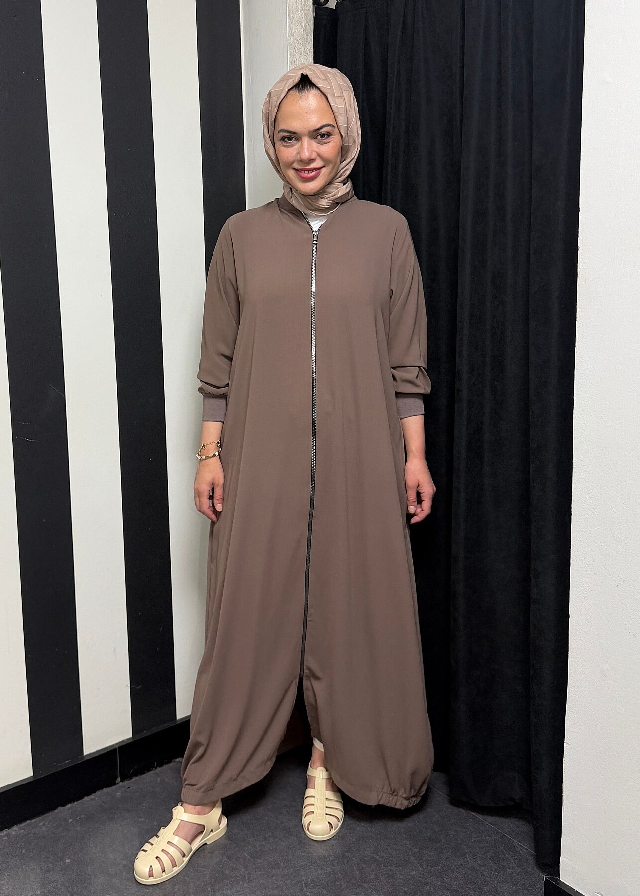 Nazlınur Collection Ribanalı Ferace VİZON - 5