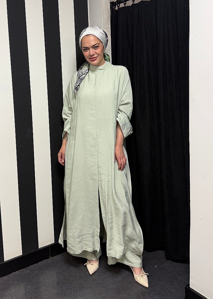 Nazlınur Collection Yanları Yırtmaçlı Fular Detaylı Pantolon Takım MİNT