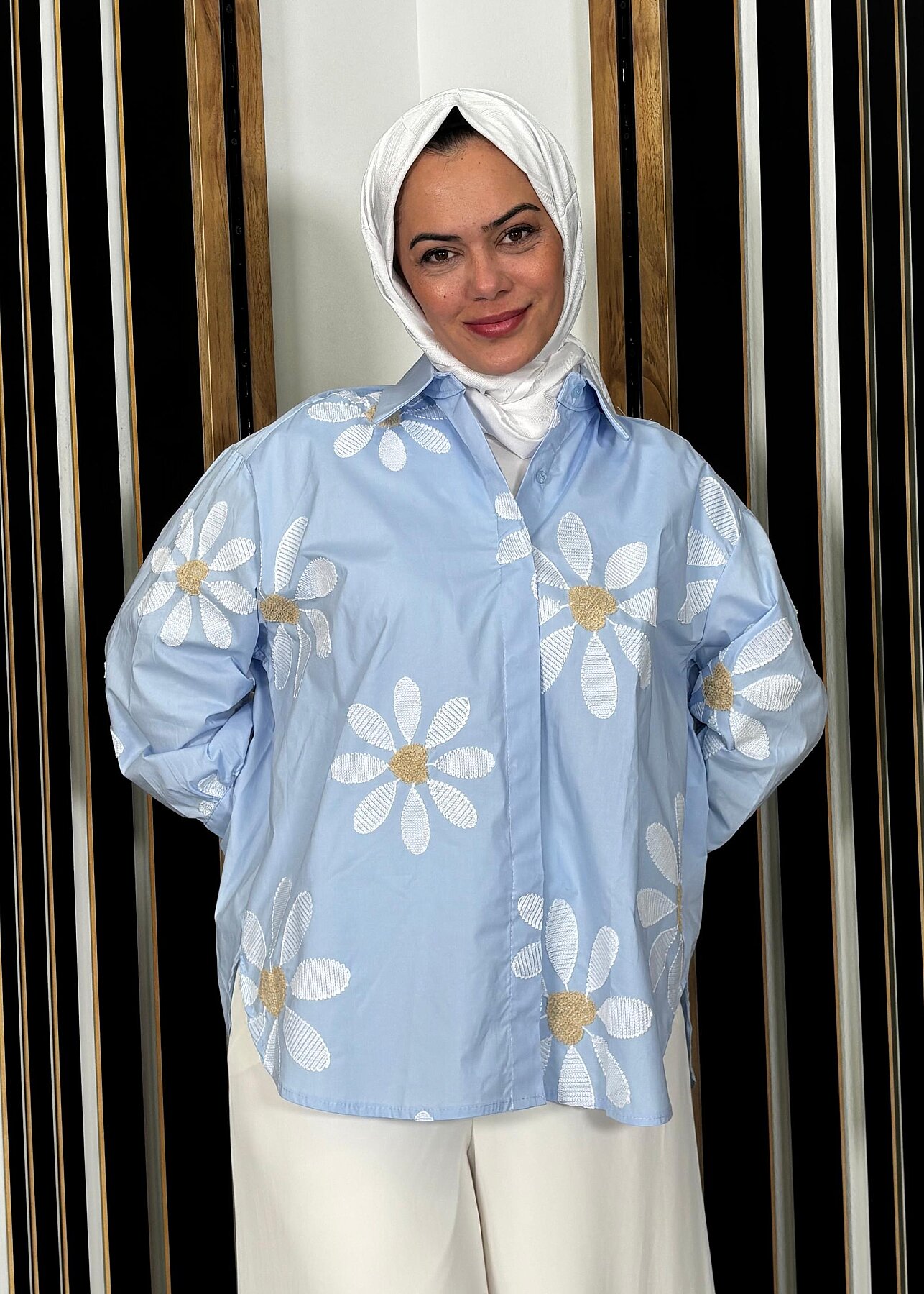 Sempre Pul Çiçek İşlemeli Gömlek BLUE - 1