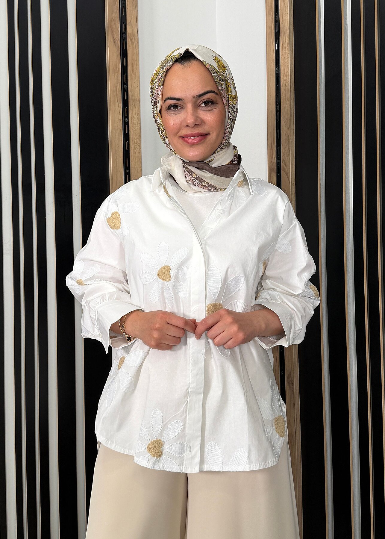 Sempre Pul Çiçek İşlemeli Gömlek IVORY - 3