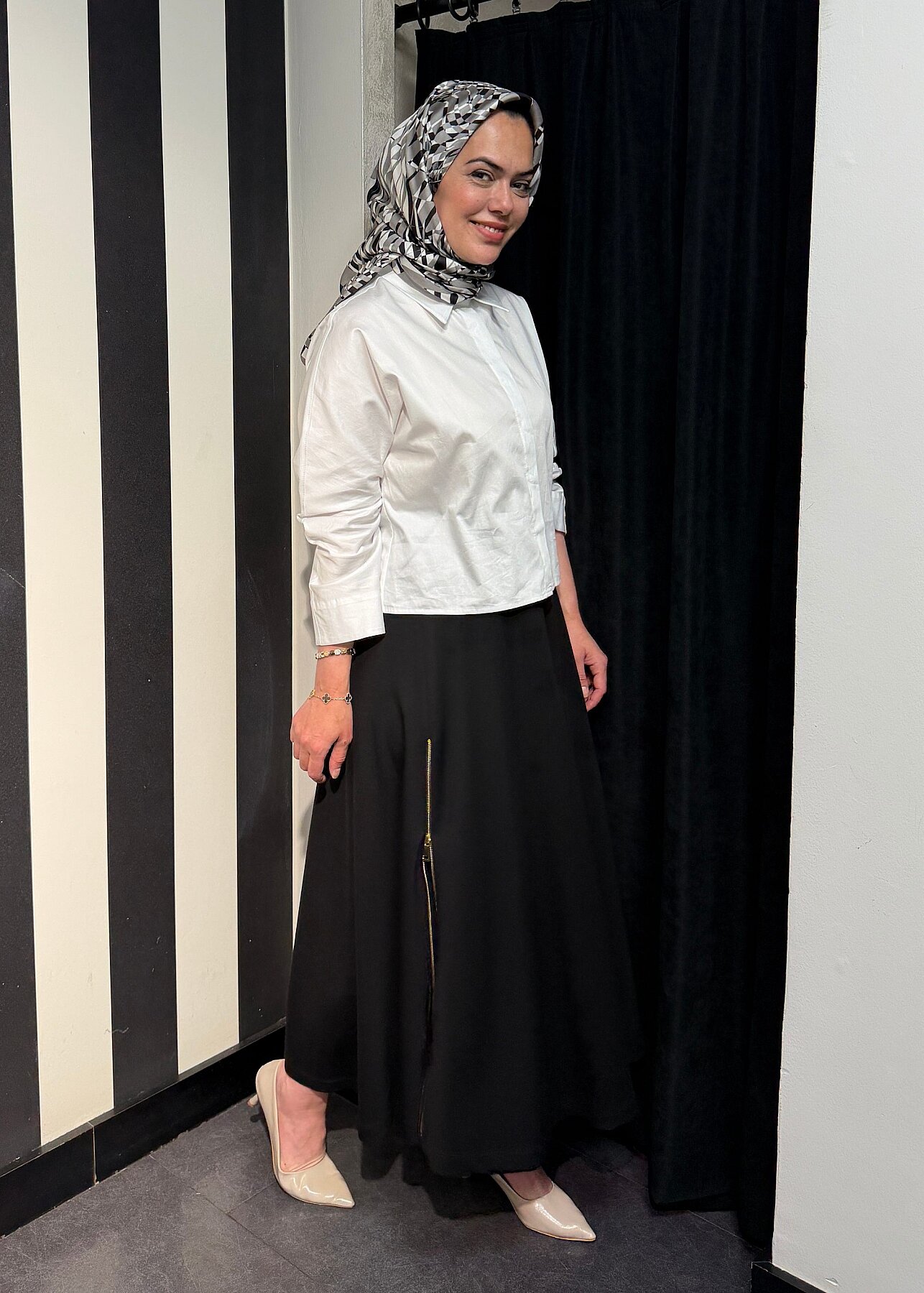 Sentez Rozie Yanı Feermuarlı Kıloş Etek SİYAH - 3