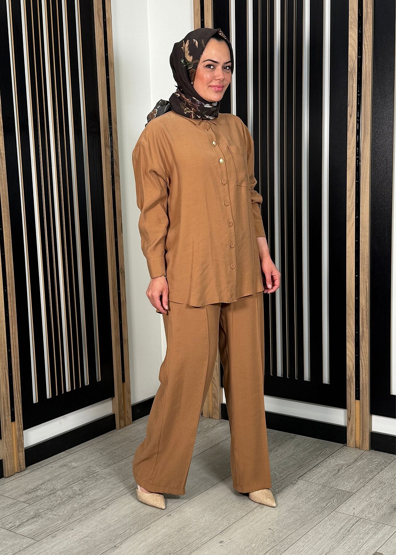 Qupra Sırtı Fermuar Aksesuarlı Modal Takım CAMEL - 3